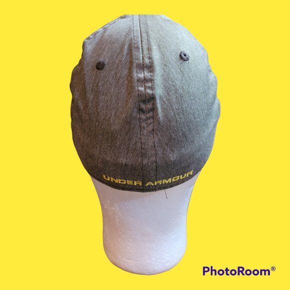 Under Armour‎ Youth S/M Fitted - Picture 3 of 4